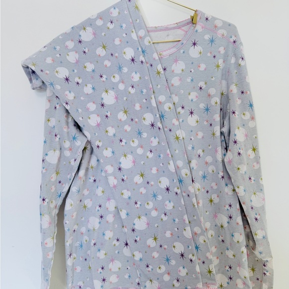 Cuddl Duds Other - Cozy Kids Pajamas in Light Gray with Star Pattern